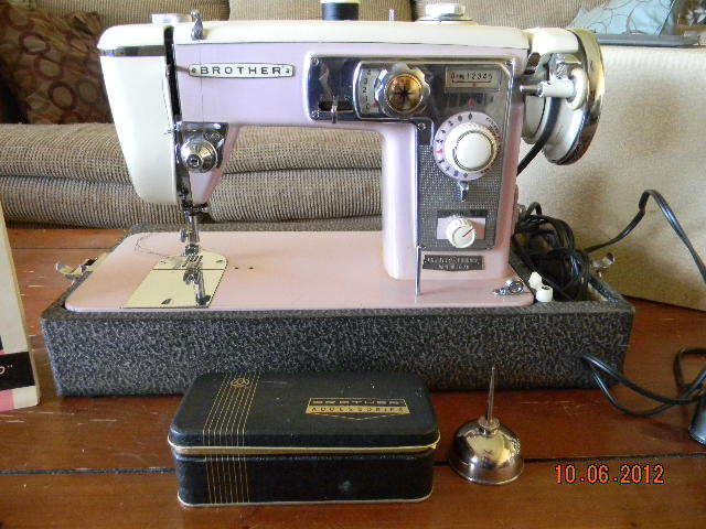 jones sewing machine serial numbers